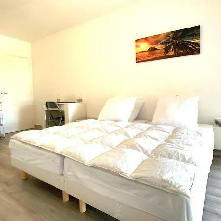 Homeplacestay Apartment